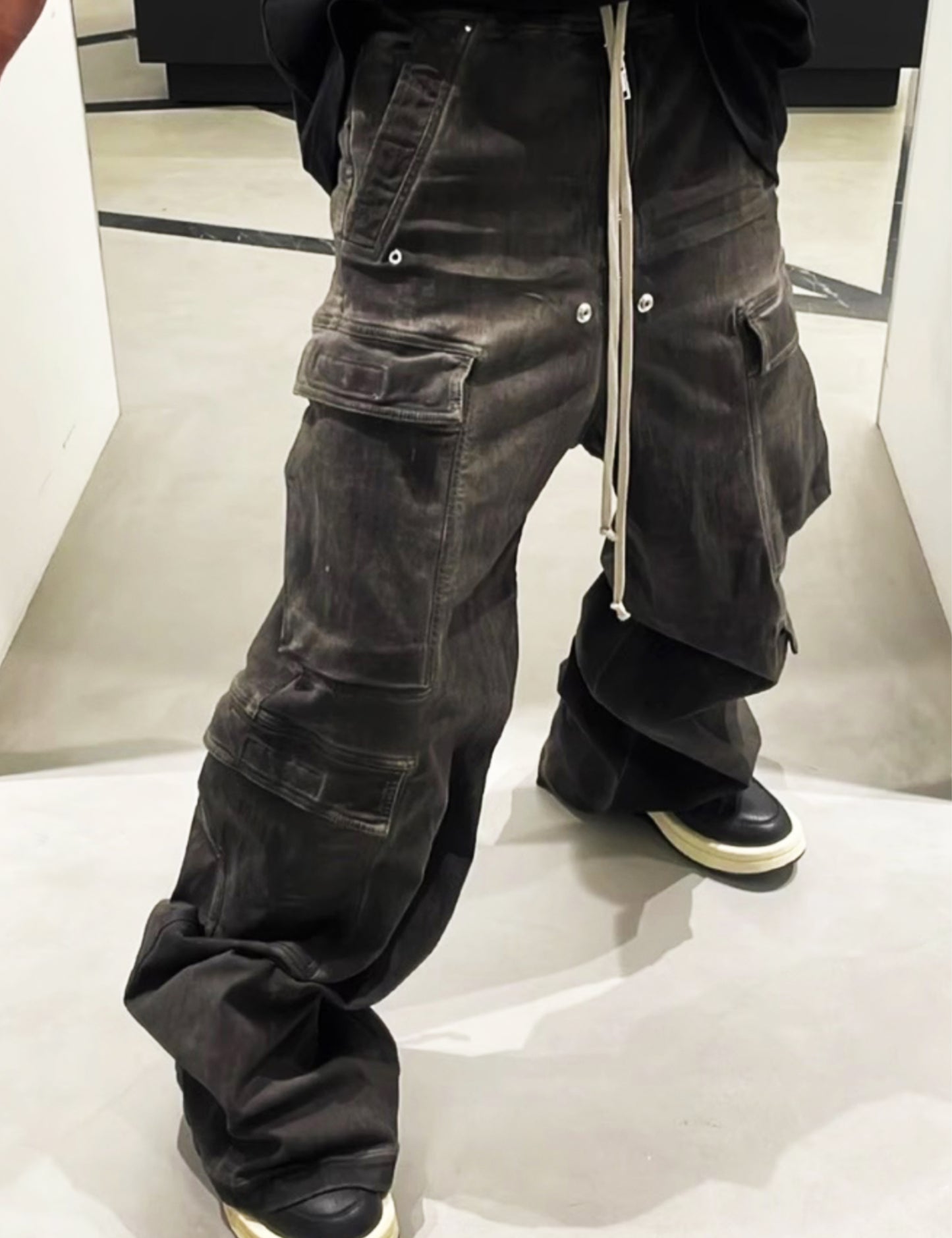 NOIR FLOW DENIM CARGO PANTS (UNISEX) | STREETWEAR APPAREL | UNDEVELOPED
