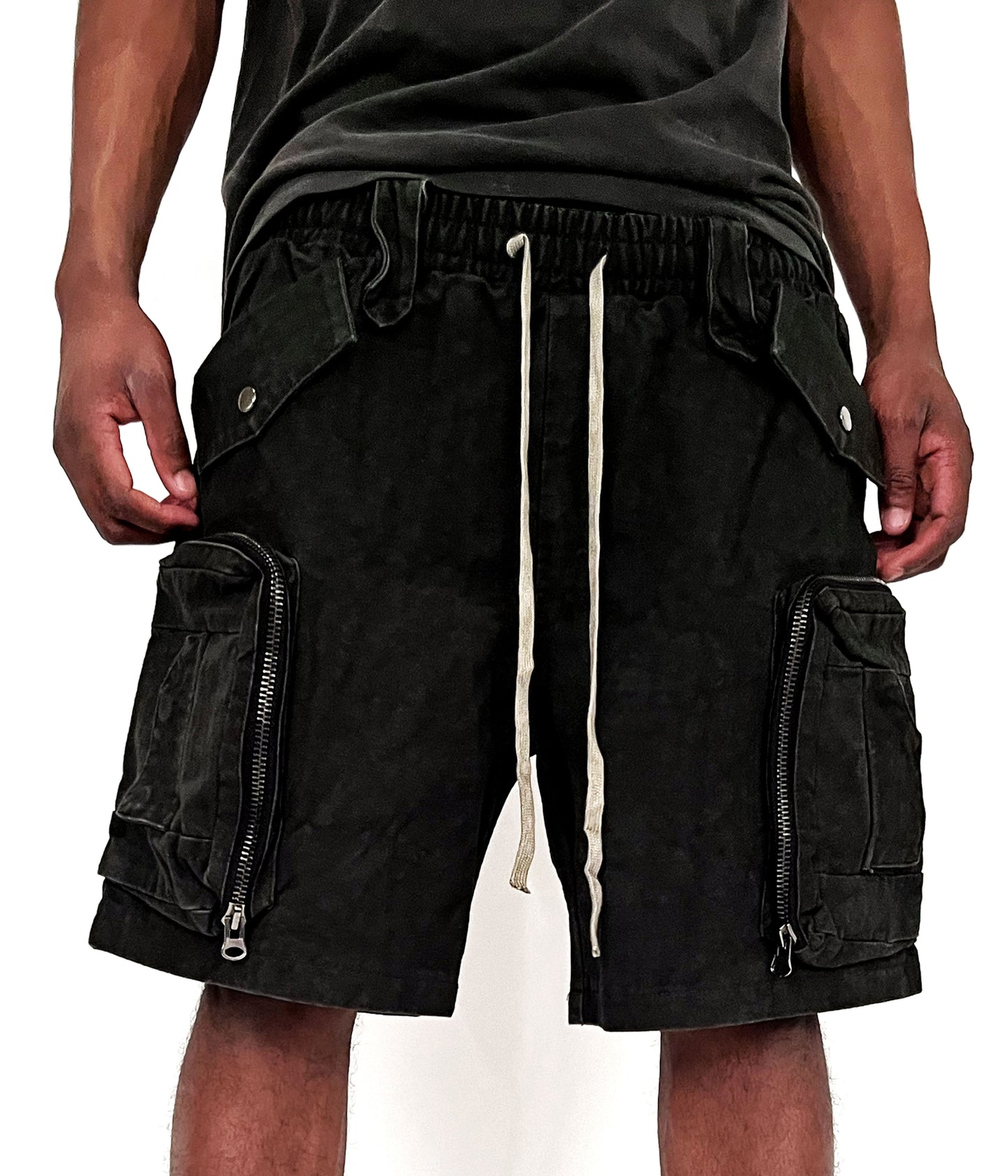 DRAWSTRING JUMBO POCKET CARGO SHORTS | UNDEVELOPED