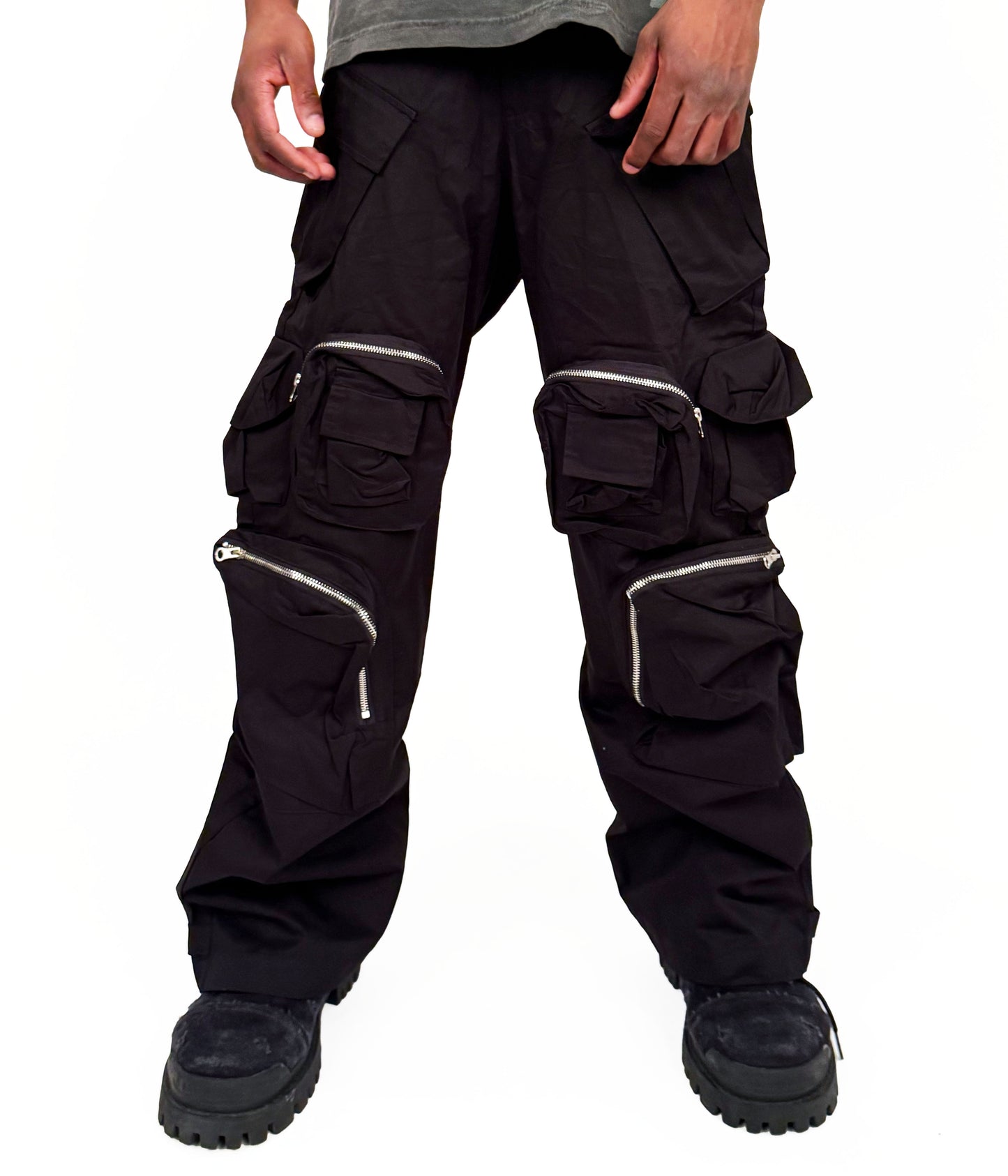 JUMBO TACTICAL CARGO PANTS | UNDEVELOPED