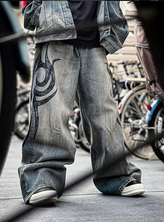 5 Ways to Style Baggy Denim for Everyday Streetwear