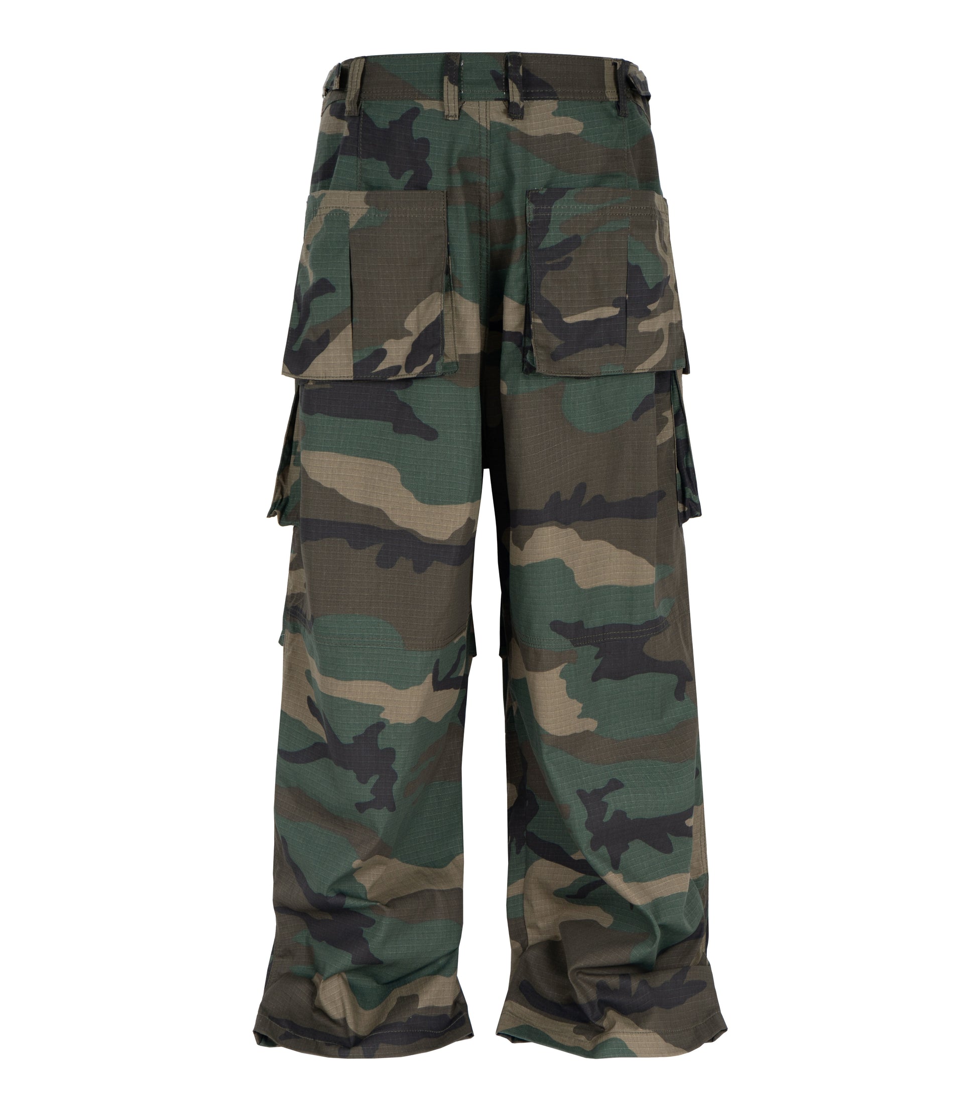 ACTIVE CAMO CARGO PANTS | UNDEVELOPED