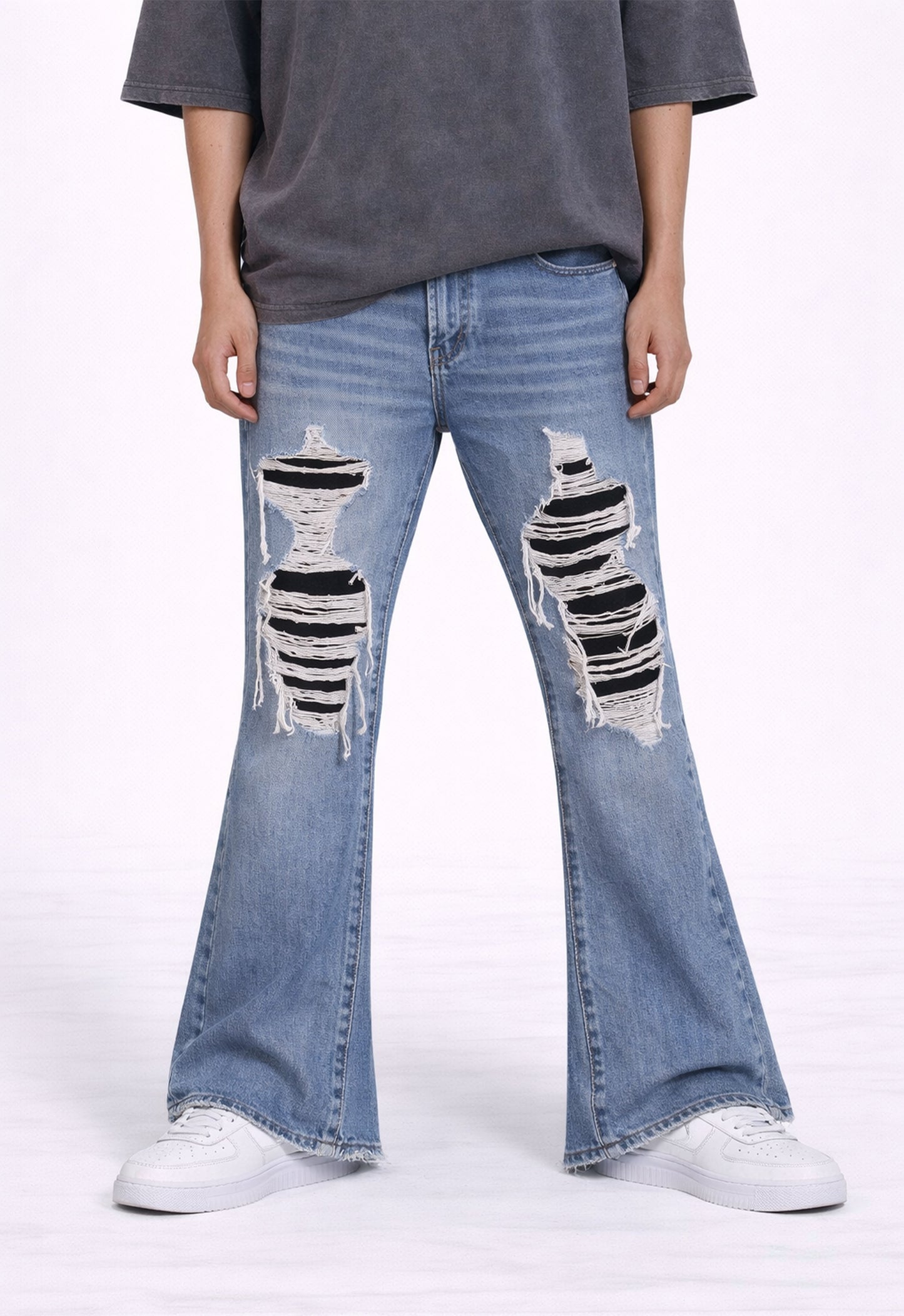 DESTROYED SPLIT DENIM denim | STREETWEAR APPAREL | UNDEVELOPED