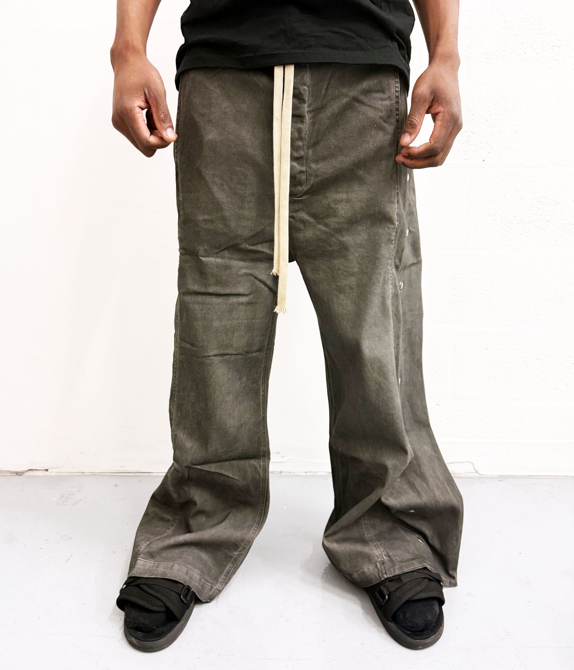 SLATE DRAWSTRING CARGO PANTS | UNDEVELOPED