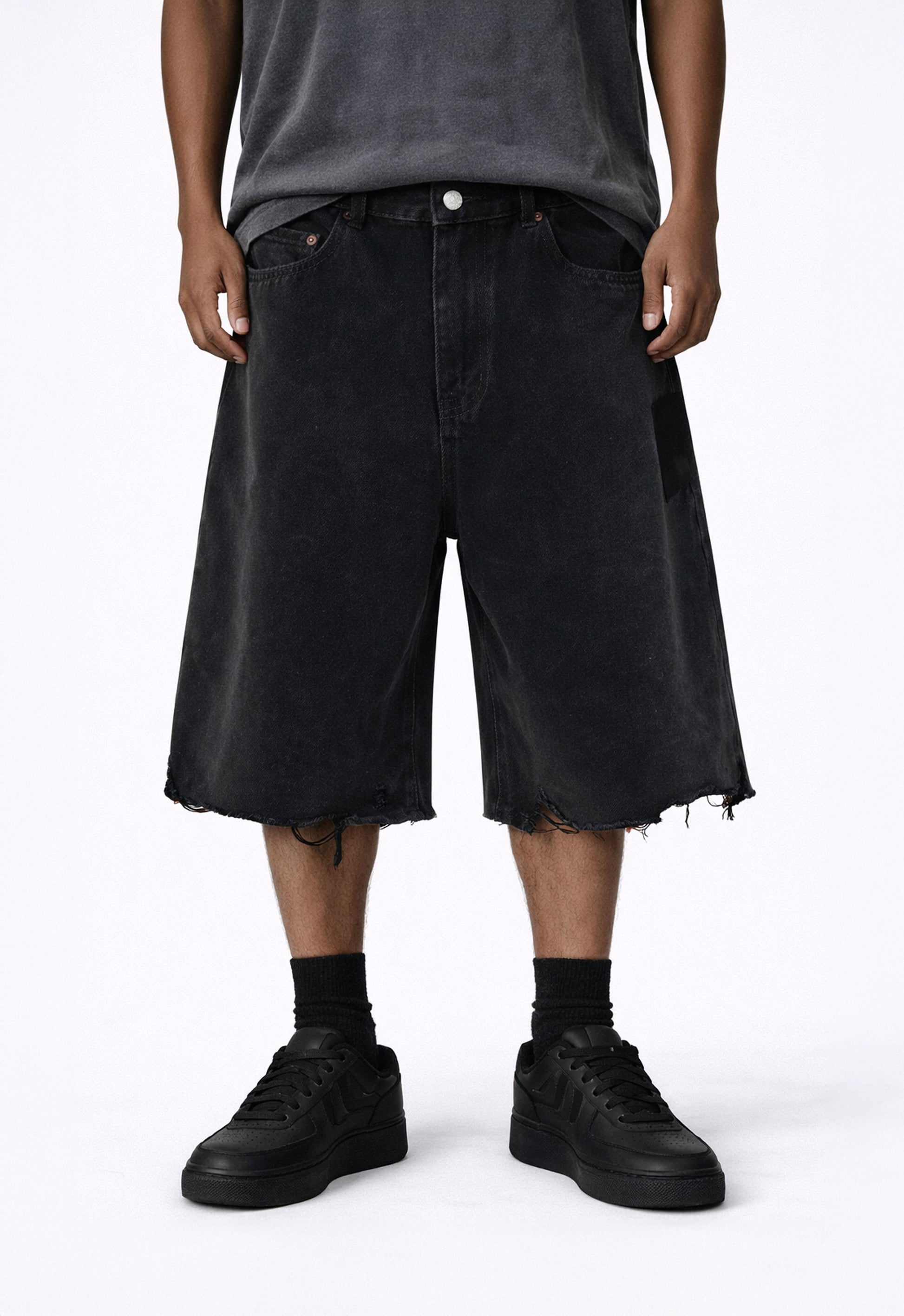NOIR CUTOFF DENIM SHORTS denim shorts | STREETWEAR APPAREL | UNDEVELOPED