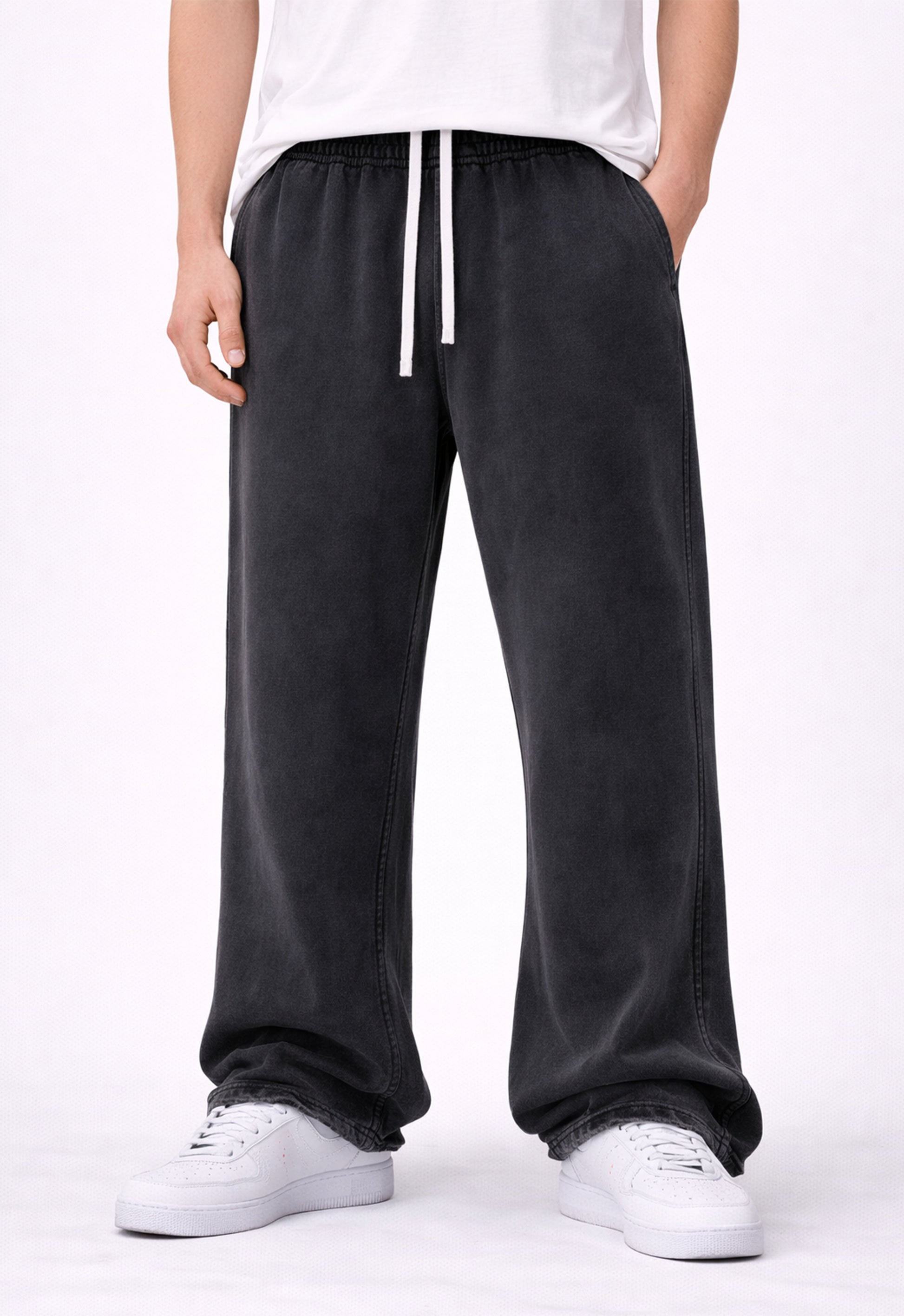 NOIR OVER-DYE SWEATPANTS Sweatpants | STREETWEAR APPAREL | UNDEVELOPED