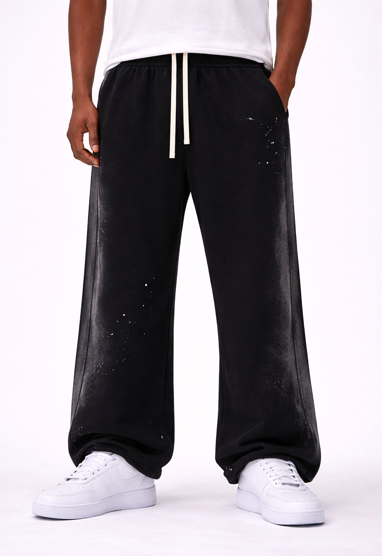 NOIR PAINTERS SWEATPANTS sweatpants | STREETWEAR APPAREL | UNDEVELOPED