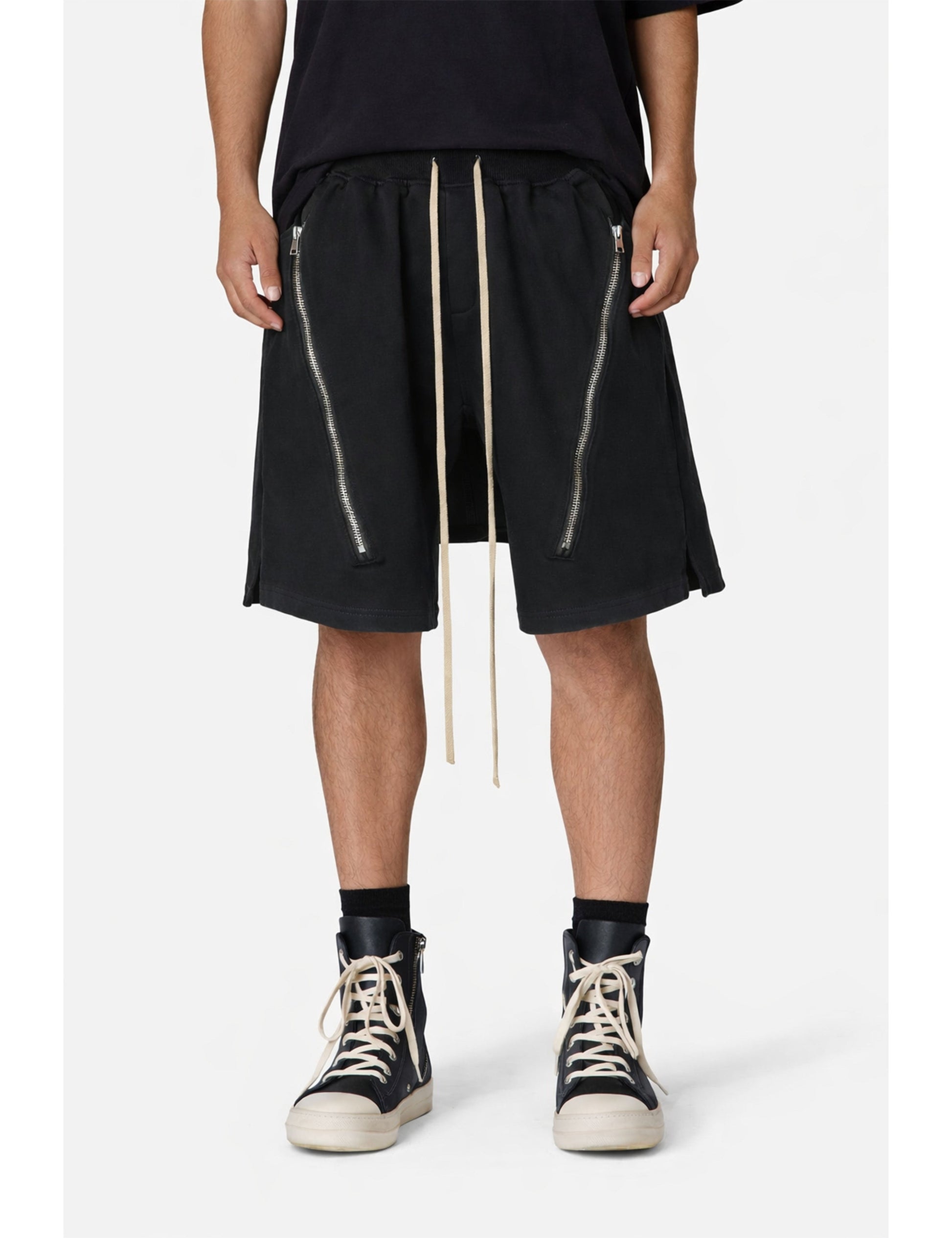 NOIR ZIP DRAWSTRING CARGO SHORTS Cargo Shorts | STREETWEAR APPAREL | UNDEVELOPED